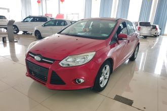 福特 福克斯 2012款 两厢 1.6L 自动风尚型