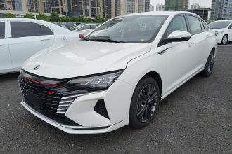 东风风神 奕炫MAX 2021款 1.5T 超炫潮爸版