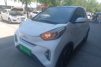 奇瑞QQ 小蚂蚁 2022款 改款 甜粉款 半糖版 磷酸铁锂 30.7kWh 30kW 301km