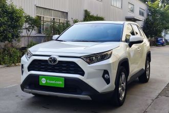 丰田 RAV4荣放 2022款 2.0L CVT两驱风尚版