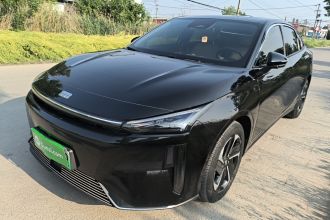 吉利银河 银河L6 2024款 125km PLUS 龙腾版