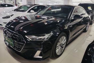 奥迪A7L 2024款 45TFSI S-line 筑梦型 流晶套装