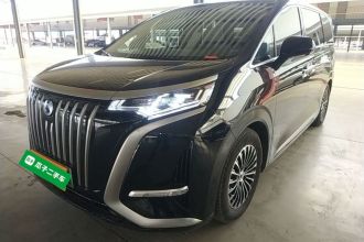 腾势D9 2022款 EV 620 尊贵型