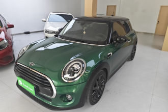 MINI 2021款 1.5T COOPER 艺术家