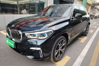 宝马X5 2022款 改款 xDrive 40Li M运动套装