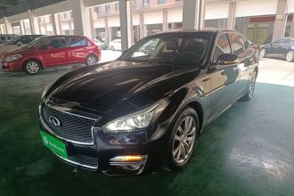 英菲尼迪Q70 2017款 Q70L 2.5L 精英版
