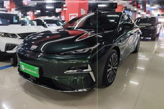 吉利银河 银河星耀8 2025款 130km EM-P 星舰版