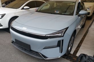 吉利银河 银河L6 2025款 EM-i 60km 启航版