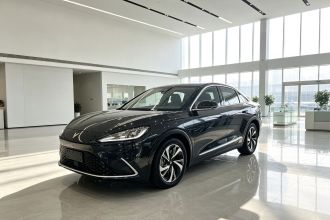 ARCFOX极狐 极狐 阿尔法S 2022款 525S 160kW