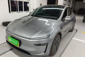 特斯拉 Model Y 2025款 长续航全轮驱动版