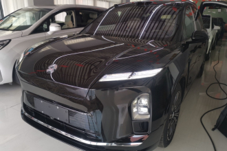 蔚来ES8 2026款 六座行政豪华版