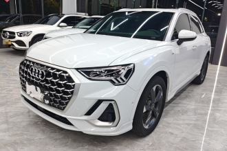 奥迪Q3 2024款 35 TFSI 时尚动感型