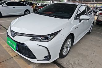 丰田 卡罗拉 2023款 1.8L 智能电混双擎 精英版