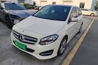 奔驰B级 2015款 B 200 动感型