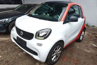 smart fortwo 2015款 1.0L 52千瓦硬顶灵动版