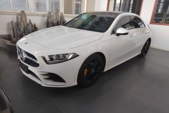 奔驰A级 2022款 改款 A 180 L 运动轿车