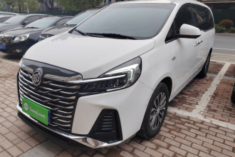 别克GL8 2023款 陆上公务舱 尊贵型