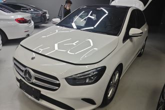 奔驰B级 2022款 改款 B 200 时尚型