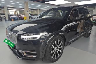 沃尔沃XC90新能源 2022款 E驱混动 T8 智尊豪华版 7座