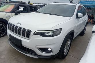 Jeep 自由光 2019款 2.0T 两驱智享版 国VI