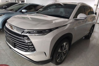 比亚迪 护卫舰07 2023款 DM-i 100KM 尊贵型