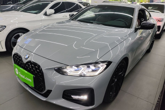 宝马4系 2022款 改款 425i M运动曜夜套装