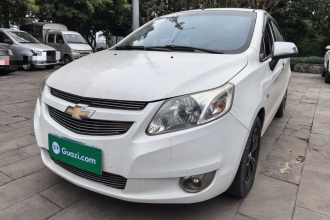 雪佛兰 赛欧 2013款 三厢 1.2L 手动时尚幸福版