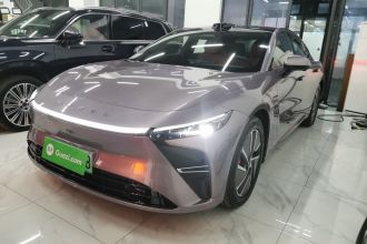 星途 星纪元 ES 2025款 增程 Max 城区辅助驾驶