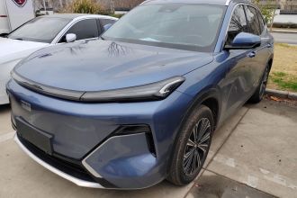 吉利银河 银河星舰7 EM-i 2025款 120km 领航版