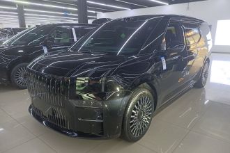 极氪009 2024款 七座过道版四驱 108kWh