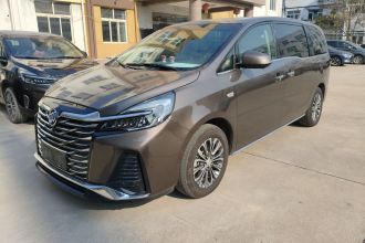 别克GL8 2023款 陆上公务舱 尊贵型