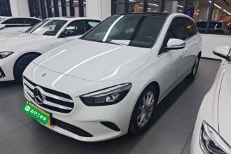 奔驰B级 2021款 B 200 时尚型