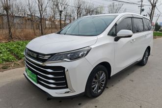 上汽大通MAXUS 大通G50 2023款 PLUS 1.5T 幸福推荐自动启航版