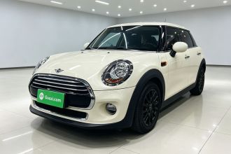 MINI 2016款 1.5T COOPER 五门版
