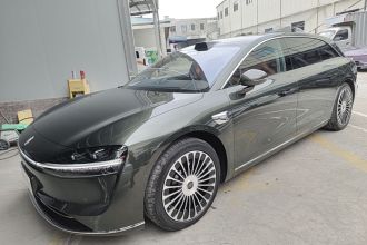 鸿蒙智行 享界S9T 2025款 增程 Max (192线激光雷达）