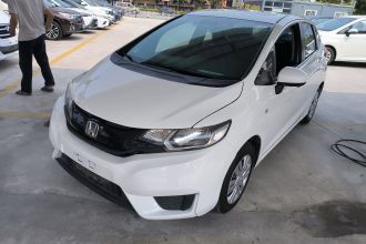 本田 飞度 2016款 1.5L LXS CVT舒适天窗版