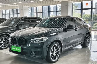 宝马X4 2021款 xDrive 30i M运动曜夜套装