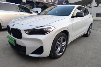 宝马X2 2023款 sDrive25i M运动曜夜版