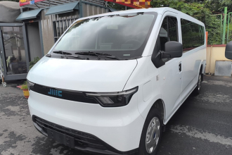 江铃 E福顺 2025款 明窗版 77kwh 中轴低顶