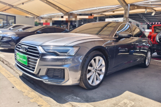 奥迪A6L 2021款 45 TFSI 臻选动感型