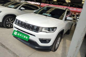 Jeep 指南者 2020款 220T 自动领先版