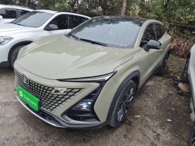 长安UNI-T 2022款 1.5T 尊贵型