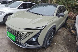 长安UNI-T 2022款 1.5T 尊贵型