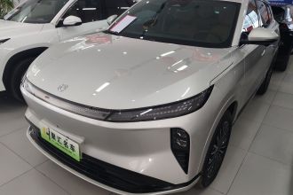 东风风神L8 2025款 185KM理想版