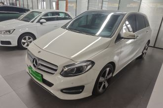 奔驰B级 2018款 B 200 时尚型