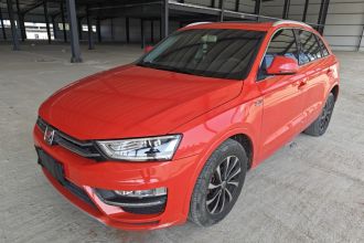 众泰SR7 2016款 1.5T 手动魔方之心版 国V