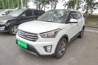 北京现代ix25 2015款 2.0L 自动四驱尊贵型DLX