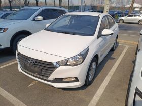 现代 悦纳 2016款 1.4L 手动炫酷版GLS