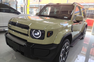 iCAR V27 2026款 200KM四驱猎鹰700