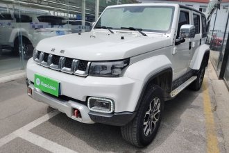 北京越野 北京BJ40 2019款 2.3T 自动四驱城市猎人版尊享型 国VI